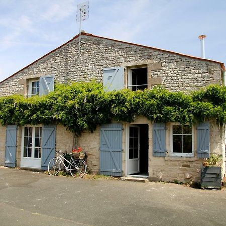 Maison D'Hotes Le Lavoir Fontaines  Exterior foto